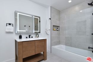 Single Family Residence, 15431 Milbank st, Encino, CA 91436 - 23