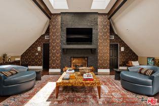 Single Family Residence, 3901 Longridge ave, Sherman Oaks, CA 91423 - 22