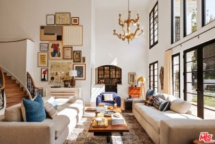 Single Family Residence, 3901 Longridge ave, Sherman Oaks, CA 91423 - 4