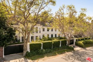 Single Family Residence, 3901 Longridge ave, Sherman Oaks, CA 91423 - 2