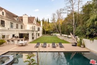 Single Family Residence, 3901 Longridge ave, Sherman Oaks, CA 91423 - 30