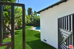 Single Family Residence, 19061 Wells dr, Tarzana, CA 91356 - 52