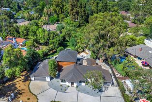 Single Family Residence, 19061 Wells dr, Tarzana, CA 91356 - 57