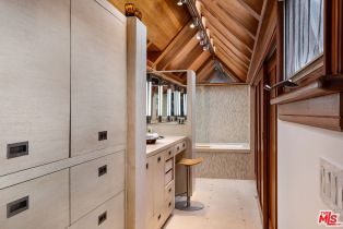 , 133 Ocean Park blvd, Santa Monica, CA 90405 - 30