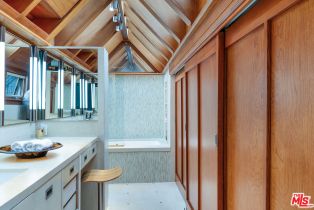 , 133 Ocean Park blvd, Santa Monica, CA 90405 - 32