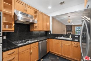 Condominium, 117 Clark dr, West Hollywood , CA 90048 - 7