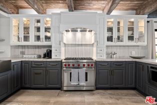 Single Family Residence, 305 Grand Canal, Newport Beach, CA 92662 - 3