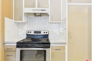 , 5454 Zelzah ave, Encino, CA 91316 - 17