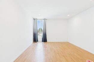 , 5454 Zelzah ave, Encino, CA 91316 - 11