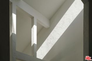 Single Family Residence, 14622 Valley Vista blvd, Sherman Oaks, CA 91403 - 37