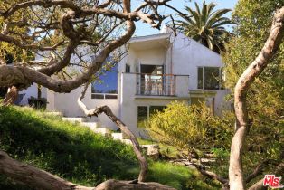 Single Family Residence, 14622 Valley Vista blvd, Sherman Oaks, CA 91403 - 4