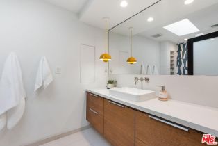 Single Family Residence, 3778 Sheridge dr, Sherman Oaks, CA 91403 - 27