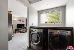 Single Family Residence, 3778 Sheridge dr, Sherman Oaks, CA 91403 - 32