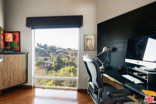 Single Family Residence, 3778 Sheridge dr, Sherman Oaks, CA 91403 - 19