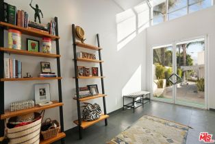 Single Family Residence, 3778 Sheridge dr, Sherman Oaks, CA 91403 - 4