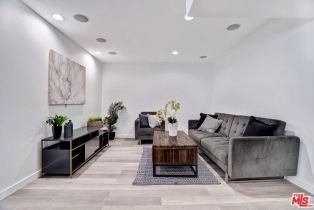 Condominium, 10614 Eastborne ave, Westwood, CA 90024 - 9