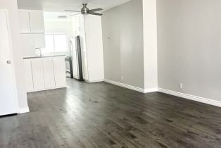 , 1037 Lincoln blvd, Santa Monica, CA 90403 - 4