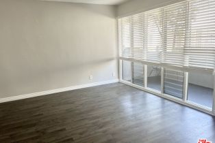 , 1037 Lincoln blvd, Santa Monica, CA 90403 - 13