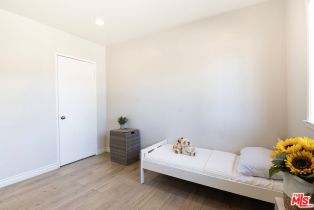 , 19210 Sylvan st, Tarzana, CA 91335 - 47