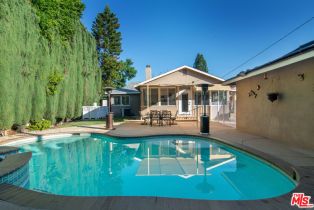 , 19210 Sylvan st, Tarzana, CA 91335 - 49