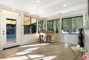 , 19210 Sylvan st, Tarzana, CA 91335 - 18