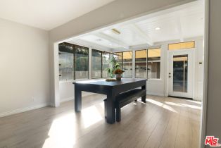 , 19210 Sylvan st, Tarzana, CA 91335 - 21