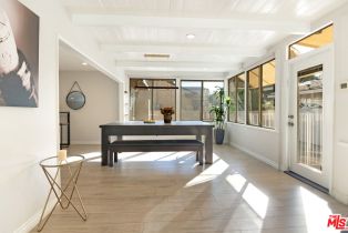 , 19210 Sylvan st, Tarzana, CA 91335 - 22