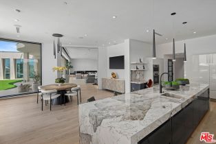 Single Family Residence, 455 Castle pl, Beverly Hills, CA 90210 - 20