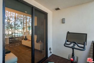 , 4140 Glencoe ave, Marina Del Rey, CA 90292 - 9