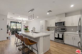 , 4140 Glencoe ave, Marina Del Rey, CA 90292 - 3