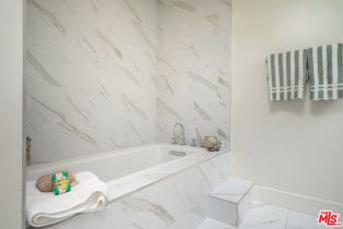 Condominium, 1427 18th st, Santa Monica, CA 90404 - 20