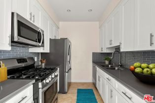 Condominium, 112 HAMILTON dr, Beverly Hills, CA 90211 - 9