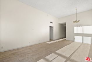 Condominium, 112 HAMILTON dr, Beverly Hills, CA 90211 - 6