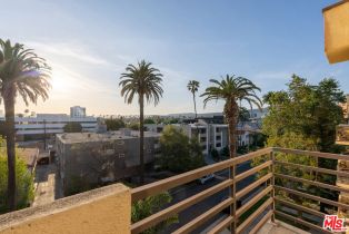 Condominium, 112 HAMILTON dr, Beverly Hills, CA 90211 - 4