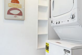 Townhouse, 422 Smithwood dr, Beverly Hills, CA 90212 - 16