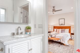 Townhouse, 422 Smithwood dr, Beverly Hills, CA 90212 - 31