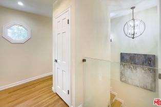 Townhouse, 422 Smithwood dr, Beverly Hills, CA 90212 - 20