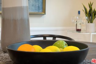 Townhouse, 422 Smithwood dr, Beverly Hills, CA 90212 - 12