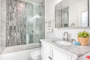 Townhouse, 422 Smithwood dr, Beverly Hills, CA 90212 - 30