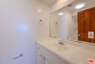 Apartment, 1131 14th st, Santa Monica, CA 90403 - 13