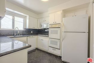 Apartment, 1131 14th st, Santa Monica, CA 90403 - 27