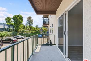 Condominium, 5460 White Oak ave, Encino, CA 91316 - 6