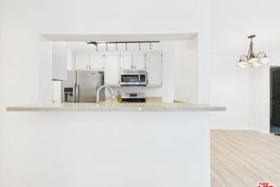 Condominium, 5460 White Oak ave, Encino, CA 91316 - 10