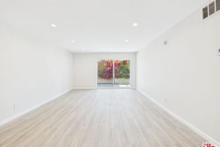 Condominium, 5460 White Oak ave, Encino, CA 91316 - 12