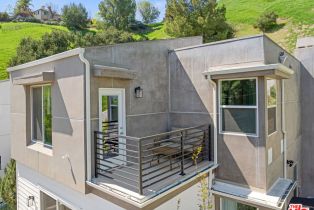 , 4969 Llano dr, Woodland Hills, CA 91364 - 3