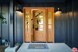 Single Family Residence, 22824   Margarita Dr, Woodland Hills, CA  Woodland Hills, CA 91364