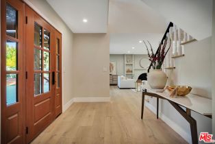 Single Family Residence, 22824 Margarita dr, Woodland Hills, CA 91364 - 5