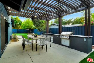 Single Family Residence, 22824 Margarita dr, Woodland Hills, CA 91364 - 36