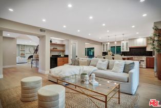 Single Family Residence, 22824 Margarita dr, Woodland Hills, CA 91364 - 21