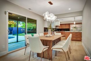 Single Family Residence, 22824 Margarita dr, Woodland Hills, CA 91364 - 10